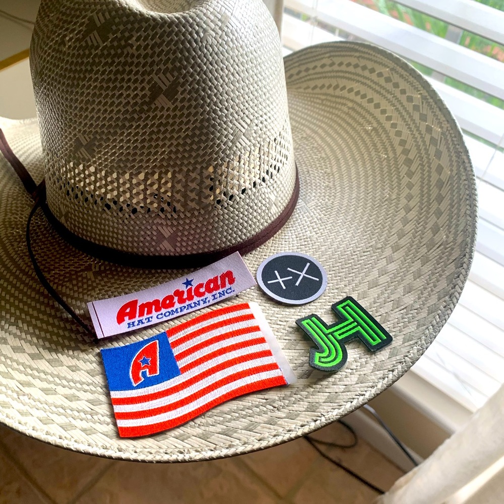 Jobes Hat - Straw with patches